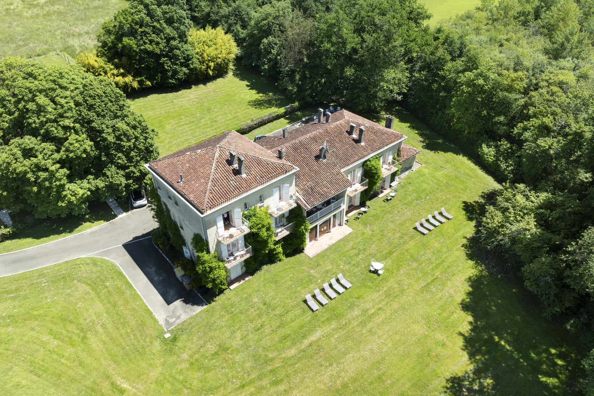 residence thermes vue en drone