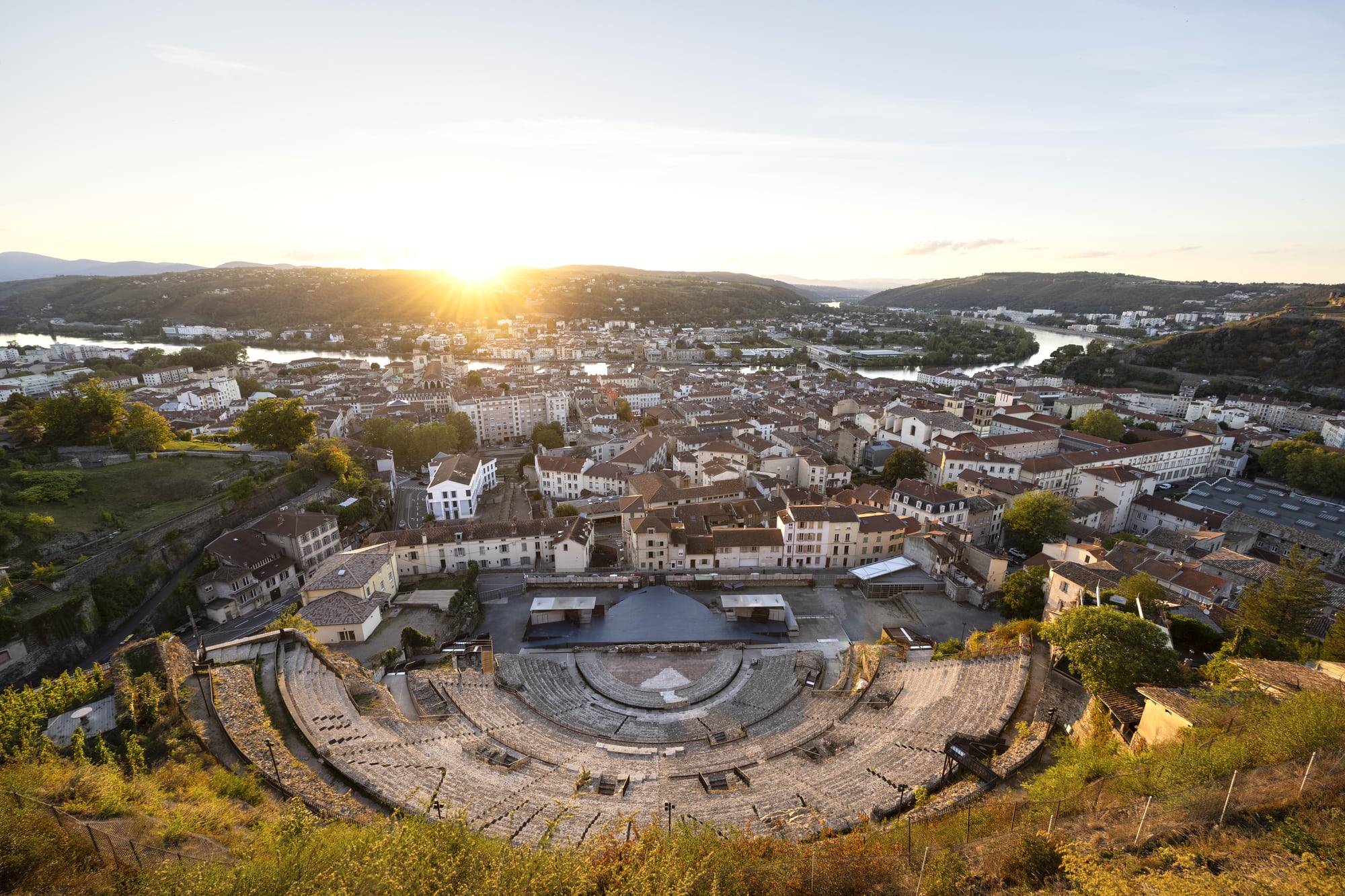 amphithéâtre romain à vienne au coucher du soleil