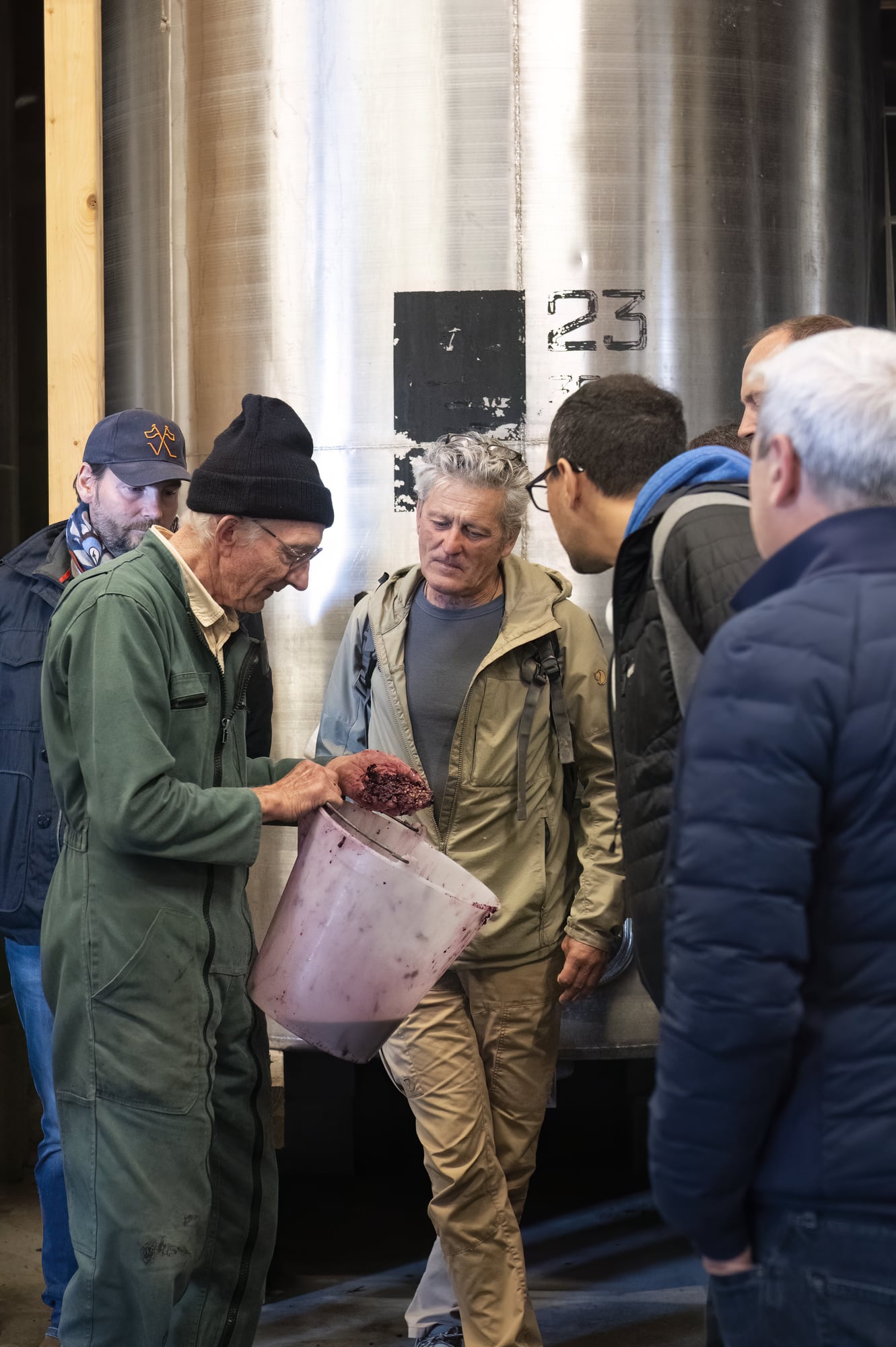 vinovoyages domaine grisard visite chais